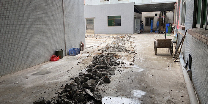 電子廠雨污分流工程施工現(xiàn)場1 電子廠雨污分流工程施工現(xiàn)場1